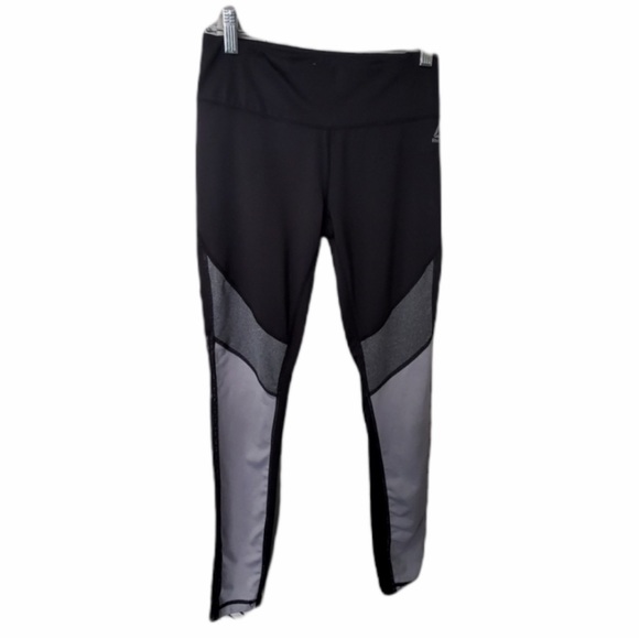 🛍️Box full of 8 Items Size S Mystery Box 🛍️ - Picture 8 of 12